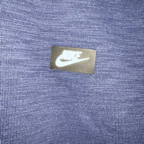 Nike size large crew neck sweater - Picture 3 of 5